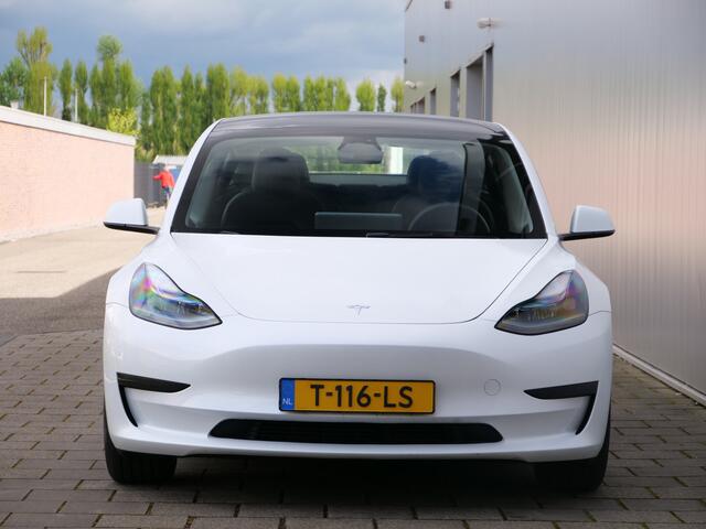 Tesla Model 3 Standard RWD Plus 60 kWh 238 Pk Automaat Navigatie / Camera's / Leer / Pano-dak / SOH 96,4%