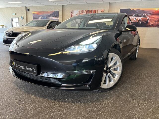 Tesla Model 3 Long Range AWD 75 kWh Dual Motor SOH 93.1 Pan Dak Auto Pilot 19 inch BTW SOH 93.1 % Dual Motor Panorama Dak Auto Pilot 19 inch BTW