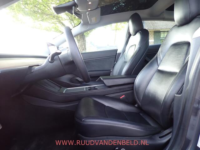 Tesla Model 3 SR+ 60kWh LFP FACELIFT AUTOPILOT / CCS / PANODAK