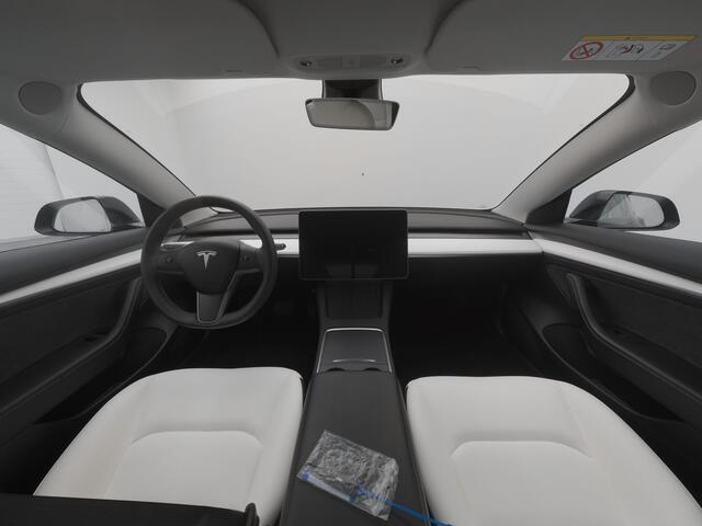 Tesla Model 3 Long Range AWD 75 kWh | PANO | CAMERA | ADAPTIVE | STOELVERW.