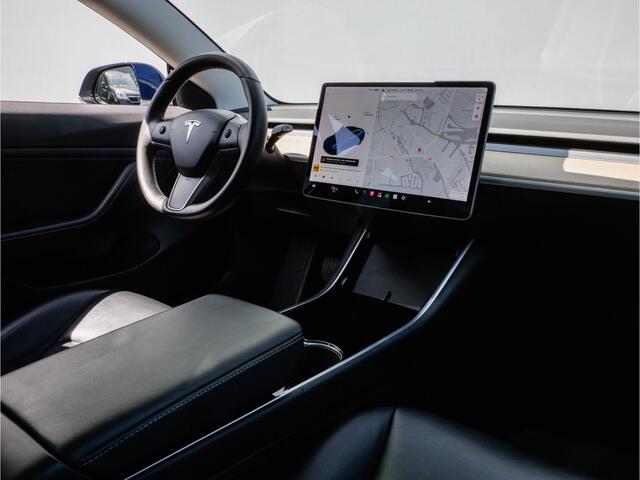 Tesla Model 3 Standard RWD Plus 60 kWh Panoramadak/ Lederen int./ Stoelverwarming/ Camera
