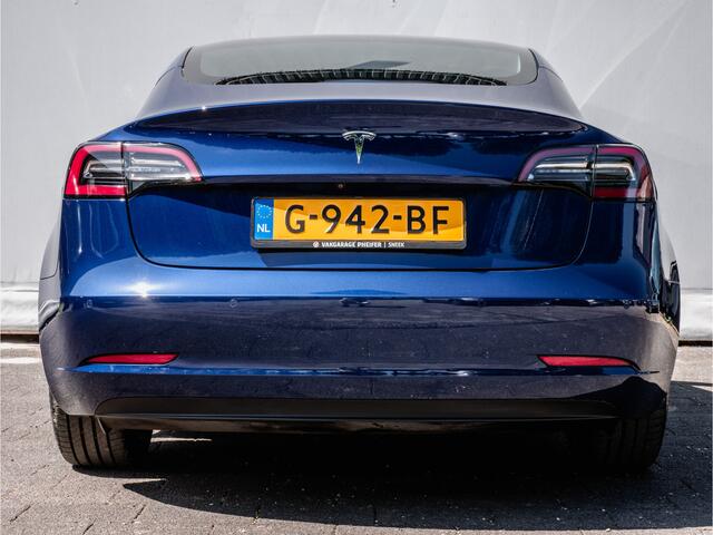 Tesla Model 3 Standard RWD Plus 60 kWh Panoramadak/ Lederen int./ Stoelverwarming/ Camera