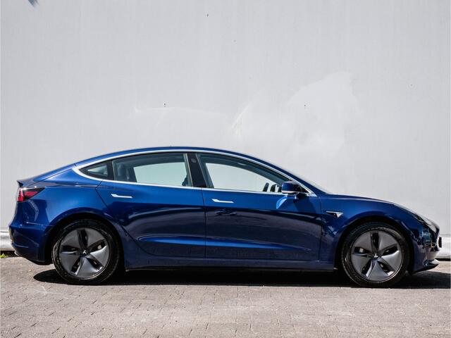 Tesla Model 3 Standard RWD Plus 60 kWh Panoramadak/ Lederen int./ Stoelverwarming/ Camera