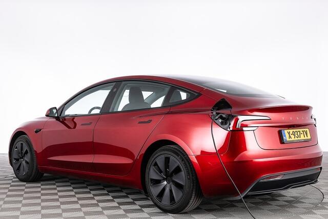 Tesla Model 3 RWD 60 kWh ? 1e Eigenaar .