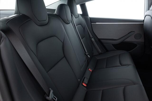 Tesla Model 3 RWD 60 kWh ? 1e Eigenaar .