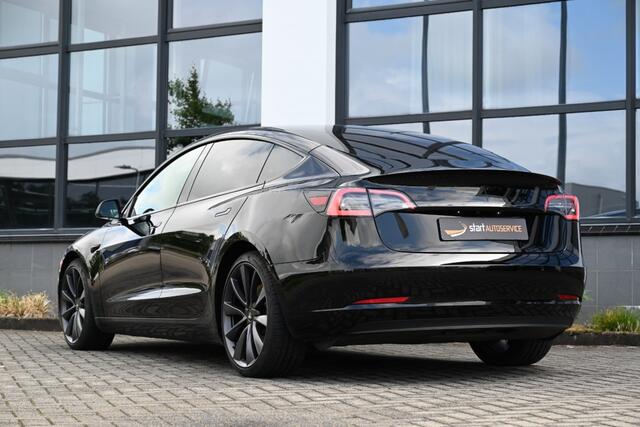Tesla Model 3 Performance AWD 75 kWh Pano ACC â¬ 240,00 per maand