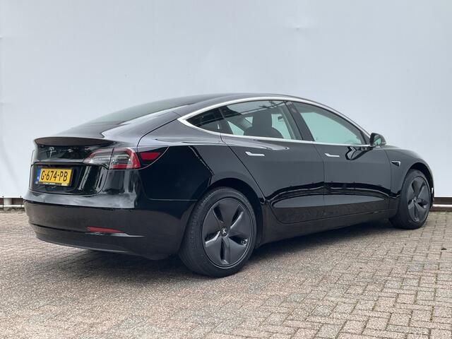 Tesla Model 3 Standard RWD Plus 60 kWh Autopilot Black magic