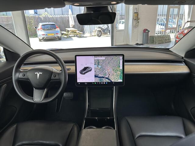 Tesla Model 3 Long Range AWD 75 kWh