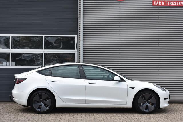 Tesla Model 3 STANDARD RWD PLUS 60 KWH / TREKHAAK / CARPLAY