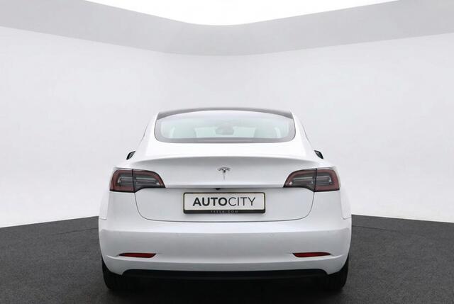 Tesla Model 3 Standard RWD Plus 60 kWh FACELIFT | Warmtepomp | Autopilot