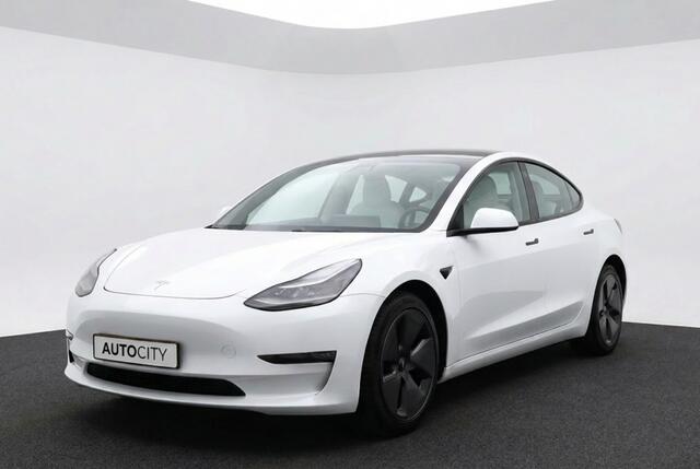 Tesla Model 3 Standard RWD Plus 60 kWh FACELIFT | Warmtepomp | Autopilot