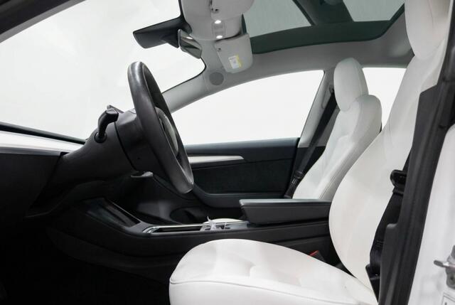 Tesla Model 3 Standard RWD Plus 60 kWh FACELIFT | Warmtepomp | Autopilot