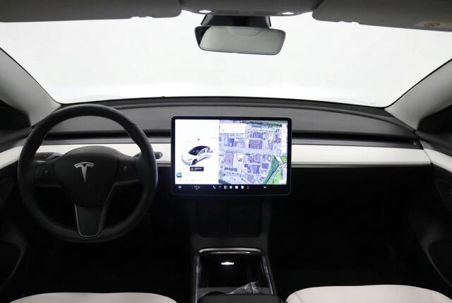 Tesla Model 3 Standard RWD Plus 60 kWh FACELIFT | Warmtepomp | Autopilot