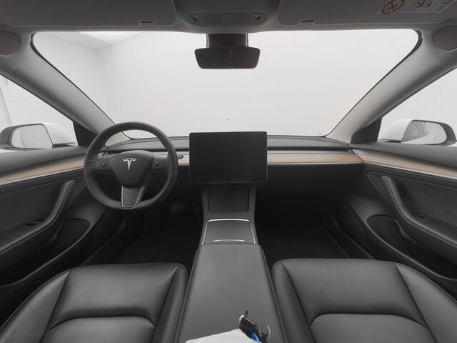 Tesla Model 3 RWD 60 kWh | PANO | CAMERA | STOELVERWARMING