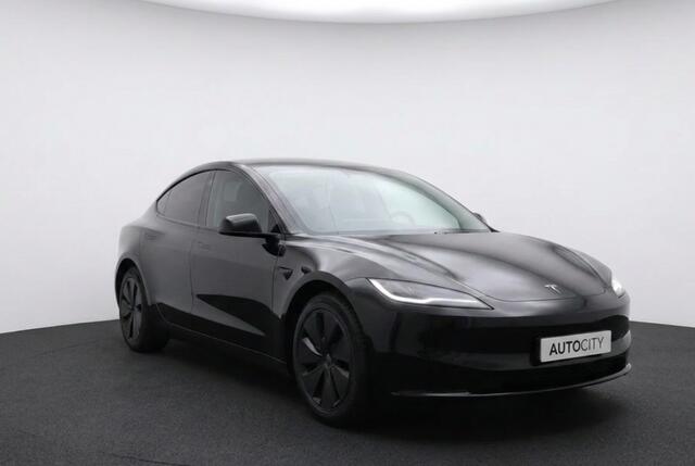 Tesla Model 3 RWD 60 kWh Highland FSD4 (HW4) l Warmtepomp l AMD Ryzen