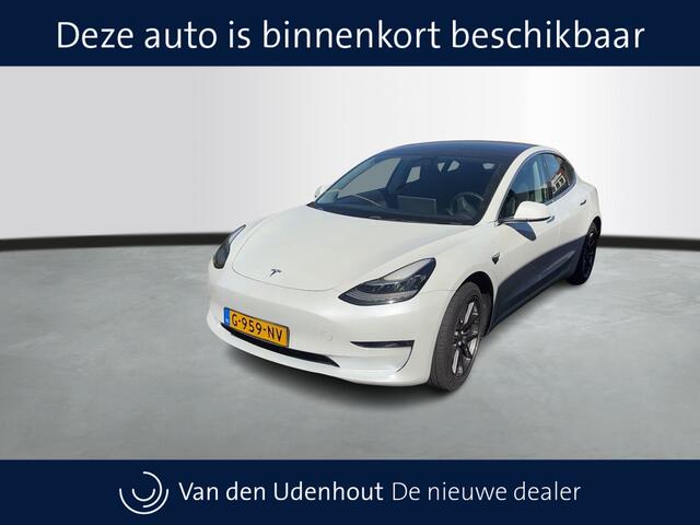 Tesla Model 3 Long Range AWD 75 kWh / 1e Eigenaar! / Trekhaak / Panoramadak