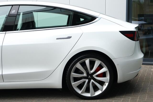 Tesla Model 3 Performance AWD 75 kWh / Panoramadak / Camera