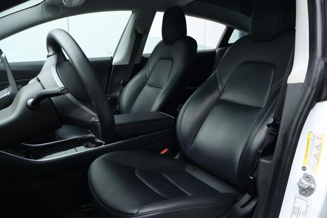 Tesla Model 3 Performance AWD 75 kWh / Panoramadak / Camera