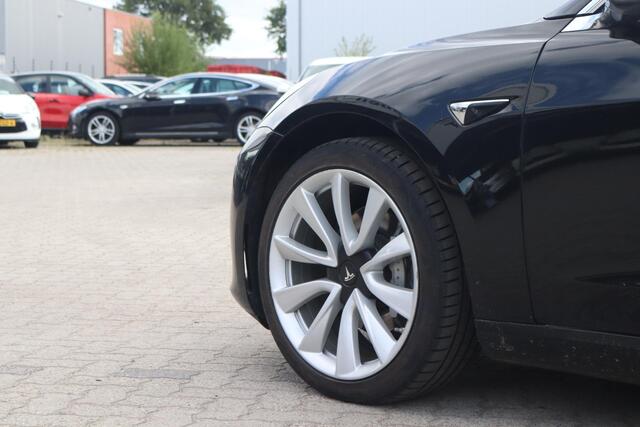 Tesla Model 3 Long Range AWD 75 kWh | SOH 89,4 % | Full Self-Driving computer 3 | Premium audio | Veel accessoires