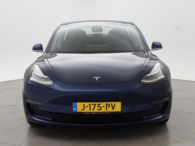 Tesla Model 3 LONG RANGE AWD 75 kWh + TREKHAAK AFNEEMBAAR | PANORAMA | ZWART LEDER | STOELVERW. V+A