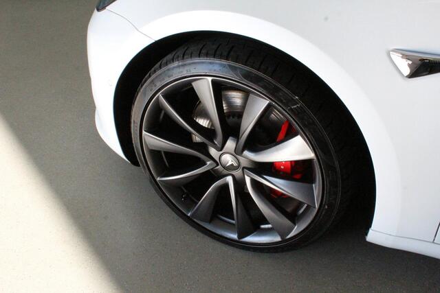 Tesla Model 3 Performance AWD 75 kWh | 463PK | PANO | NL-AUTO | BTW | STOELVERW | CAMERA | CARPLAY | 20'LMV |