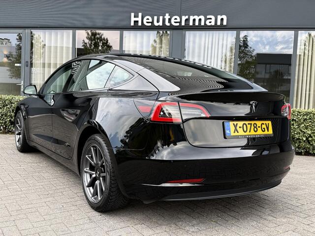 Tesla Model 3 Standard RWD Plus LFP/ Pano/ Leder