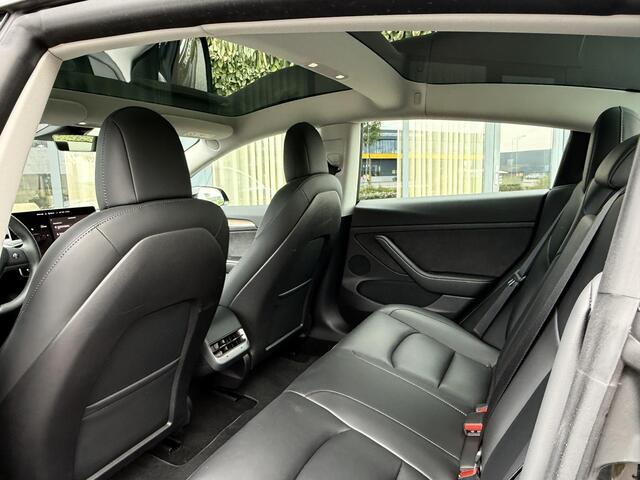 Tesla Model 3 Standard RWD Plus LFP/ Pano/ Leder