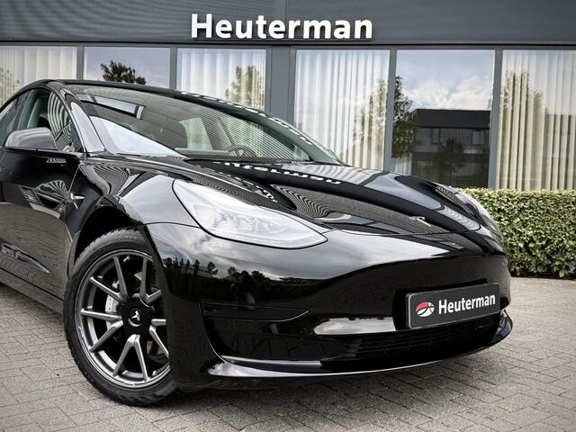 Tesla Model 3 Standard RWD Plus LFP/ Pano/ Leder