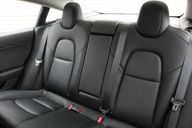 Tesla Model 3 Performance Dual AWD 75 kWh 463PK (Panoranadak Autopilot Leder ACC 360Camera Standkachel Warmtepomp 20InchLMV)