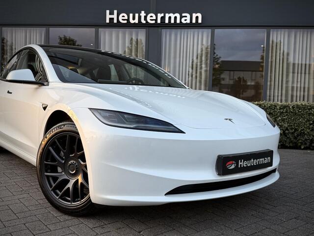 Tesla Model 3 RWD Highland/Panodak/Stoelventilatie/Sfeer