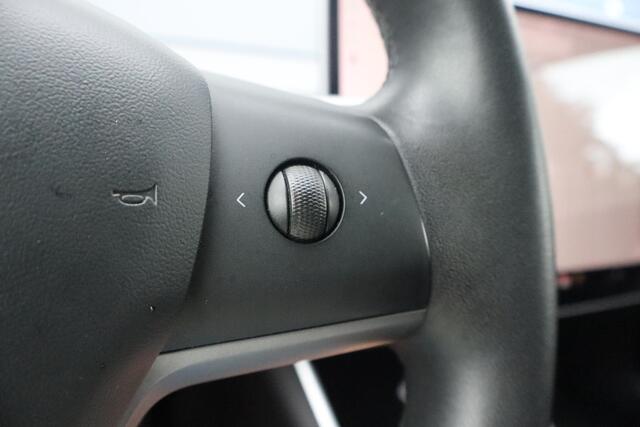 Tesla Model 3 Long Range AWD 75 kWh | SOH 84,6 | Full Self-Driving com 3 | Panoramadak | Vijfvoudige stoelverwarming | Trekhaak