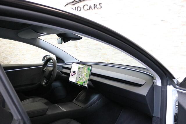 Tesla Model 3 Highland PREMIUM RWD 60 kWh
