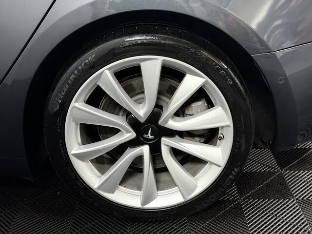Tesla Model 3 Long Range AWD 75 kWh Panoramadak, Autopilot, Winterpakket, Leder, 360 Camera, Navi, 351PK