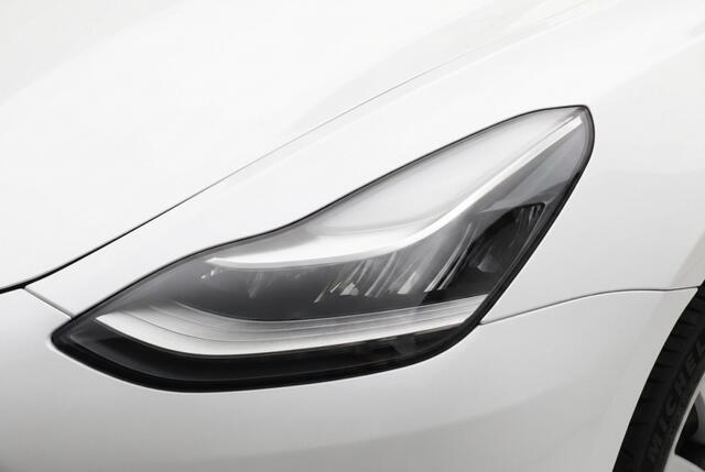 Tesla Model 3 Long Range AWD 75kWh | Autopilot | Trekhaak | Origineel NL auto