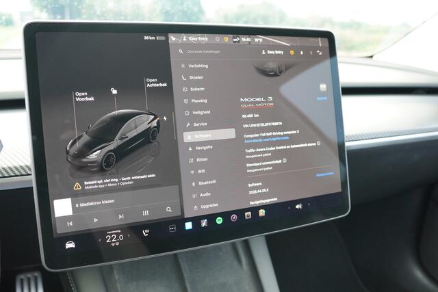 Tesla Model 3 Performance AWD 75 kWh / Pano / Autopilot / Facelift /