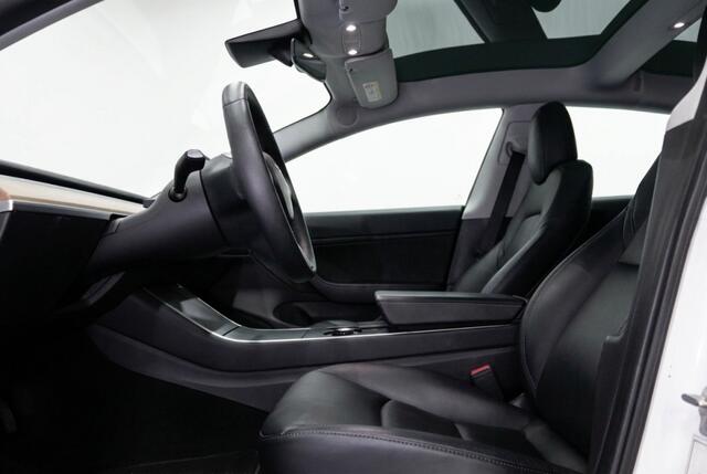 Tesla Model 3 Standard Range Plus RWD 60kWh Performance Look | Head up display | Autopilot | Panorama | Leder