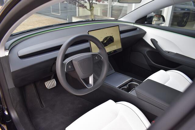 Tesla Model 3 Performance AWD 78 kWh Unieke auto! Slechts 3000km!