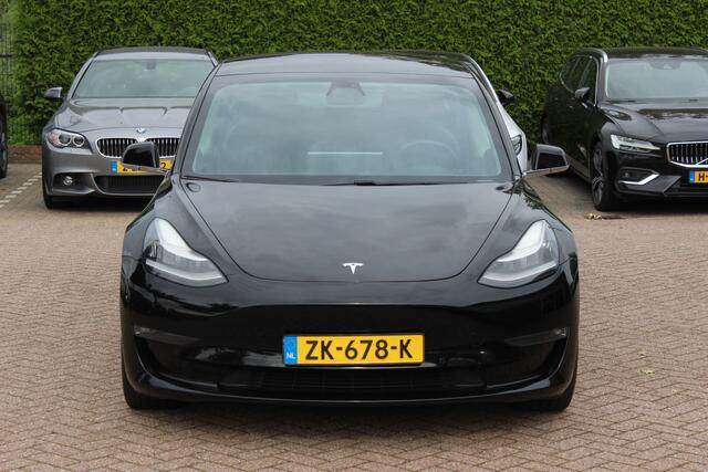 Tesla Model 3 Performance AWD 75 kWh / SoH 85,1% / Autopilot / Panoramadak / Camera / Leder / 20''' Leder / Premium Audio