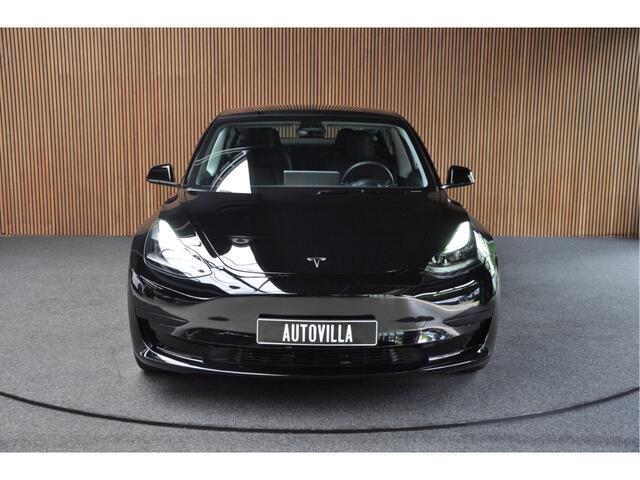 Tesla Model 3 RWD Panodak Leer 360° ACC Climate Stuur- & Stoelverwarming voor & achter LM velgen PDC Elektr. achterklep Elektr. verst. stuurwiel Elektr. verstelb. stoelen Metallic lak 1e Eigenaar BTW auto