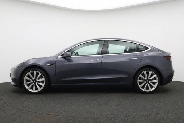 Tesla Model 3 Long Range AWD 75kWh Trekhaak | Pano | Autopilot FSD | NL auto met NAP