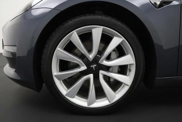Tesla Model 3 Long Range AWD 75kWh Trekhaak | Pano | Autopilot FSD | NL auto met NAP