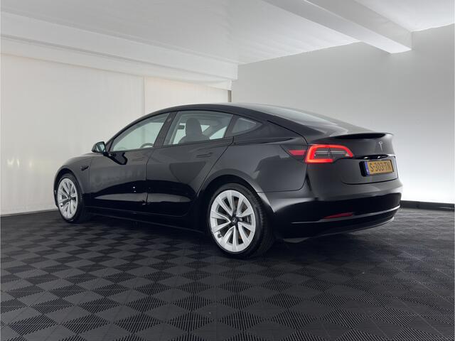 Tesla Model 3 RWD 60 kWh [ 3-Fase-11kW ] {SoH-88%} (INCL-BTW) Aut. *PANO | LEATHER | KEYLESS | FULL-LED | MEMORY-PACK | TOPVIEW | DAB | CARPLAY | DIGI-COCKPIT | LANE-ASSIST | HEATED-COMFORTSEATS | AUTOPILOT | 19"ALU* – foto 4