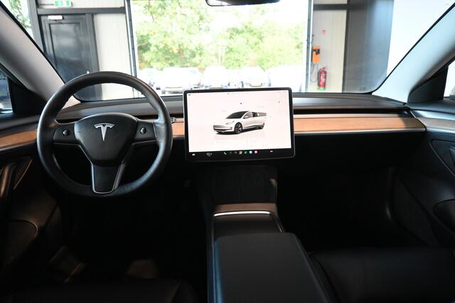 Tesla Model 3 Standard RWD Plus 60 kWh SOH 91% 238Pk Cruise Leder Panoramadak FSD Computer 3 Autopilot Inruil Mogelijk!