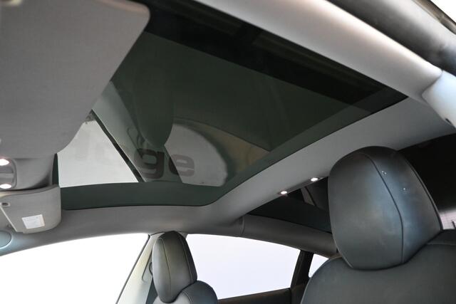 Tesla Model 3 Standard RWD Plus 60 kWh SOH 91% 238Pk Cruise Leder Panoramadak FSD Computer 3 Autopilot Inruil Mogelijk!