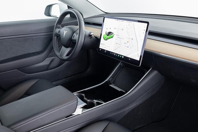 Tesla Model 3 Long Range AWD 75 kWh *SOH 99.5%* PANORAMADAK | LEDER