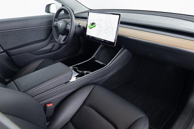 Tesla Model 3 Long Range AWD 75 kWh *SOH 99.5%* PANORAMADAK | LEDER