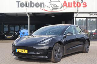 Tesla Model 3 Standard RWD Plus 60 kWh | 87,9% | Full