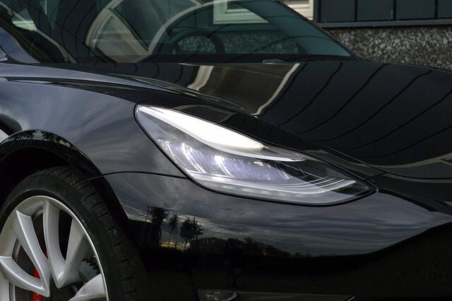 Tesla Model 3 Performance AWD 75 kWh SOH 86.5% Rijklaarprijs-Garantie Panorama dak Autopilot Leder 20 Inch – foto 7
