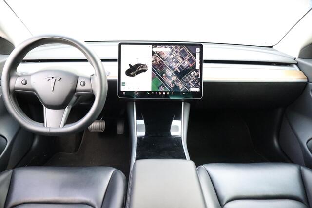 Tesla Model 3 Standard RWD Plus 60 kWh | SOH 84,1% | Trekhaak |1 jaar Garantie op de Accu | Computer 2.5 | Zwart-zwart – foto 3