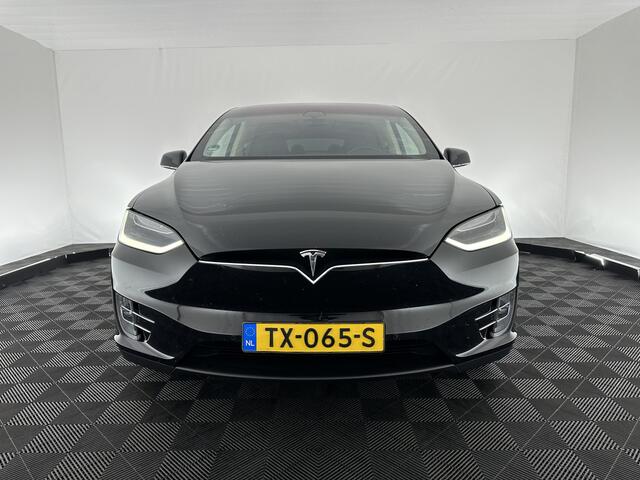 Tesla Model X 100D AWD [ 6-pers ] [ 3-Fase ] Aut. *PANO | AUTO-PILOT | TOWBAR | AIR-SUSPENSION | FULL-LED | NAPPA-SOFT-LEATHER | KEYLESS | APP.CONNECT | CRUISE | DAB | LANE-ASSIST | DIGI-COCKPIT | SURROUND-VIEW | COMFORT-SEATS | 20"ALU*